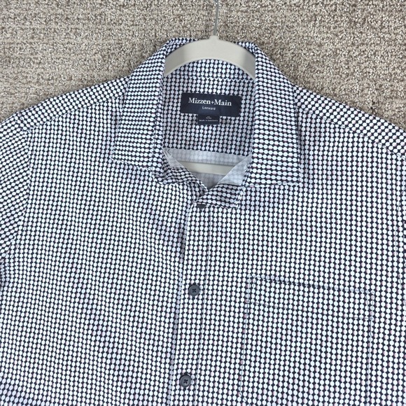 Mizzen+Main Other - Mizzen + Main Leeward Mens Medium Trim‎ Short Sleeve Button Up Shirt Blue White